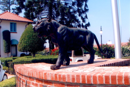 lion statue